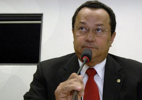  Silas Câmara vai a julgamento e pode perder mandato hoje no TRE